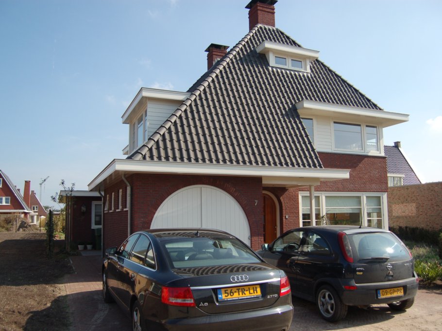 Vrijstaande woning aan de Roosjespeer in Borne